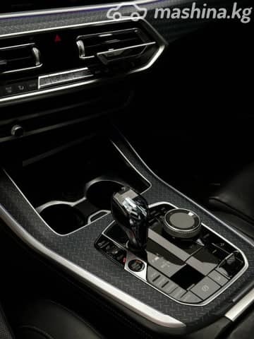 BMW X5 IV (G05/G18) M50i 4.4 AT 4WD