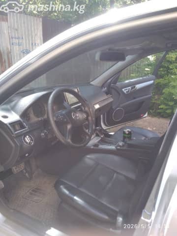 Mercedes-Benz C-Класс III (W204) 220 2.2d AT