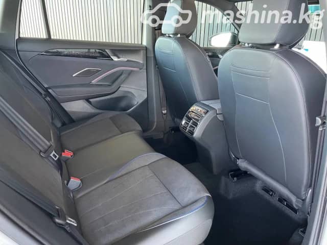 Volkswagen Tiguan III (China Market) 2.0 AMT 4WD