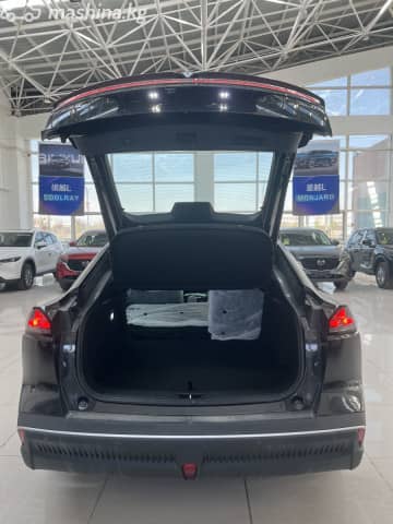 Changan Shenlan SL03 1.5hyb AT