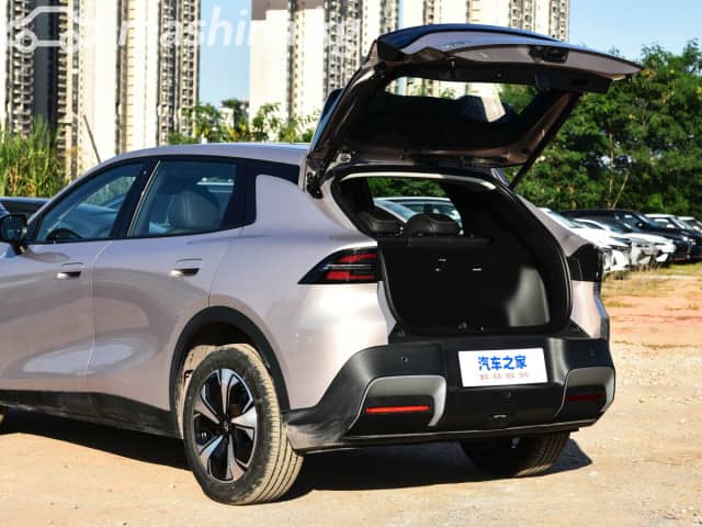 Changan Qiyuan Q05 1.5hyb CVT