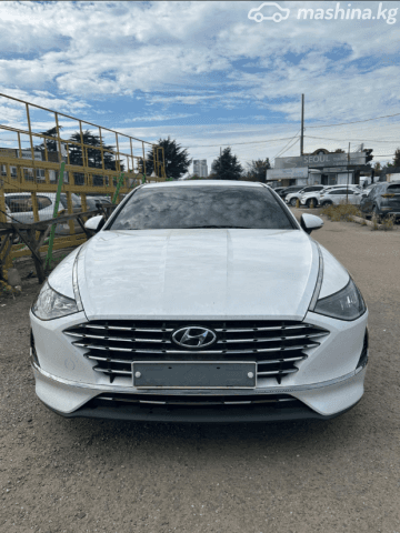 Hyundai Sonata VIII (DN8) 2.0hyb AT