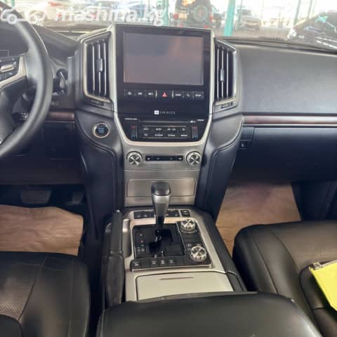Toyota Land Cruiser 200 Series Рестайлинг 2 4.5d AT 4WD