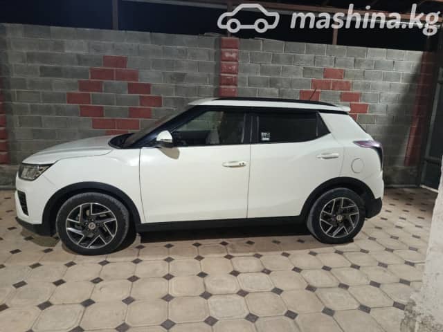 SsangYong Tivoli I Рестайлинг 1.5 AT