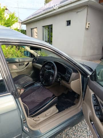 Subaru Legacy III 3.0 AT 4WD