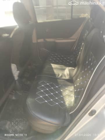 Toyota Yaris II 1.0 MT