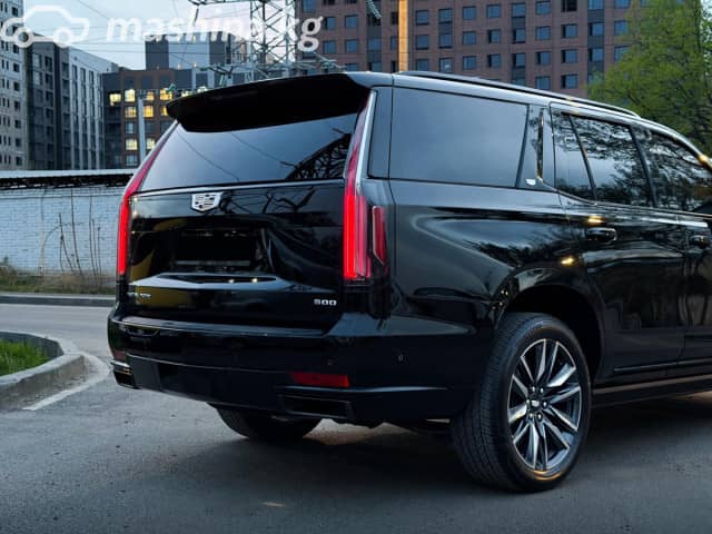 Cadillac Escalade V 6.2 AT 4WD