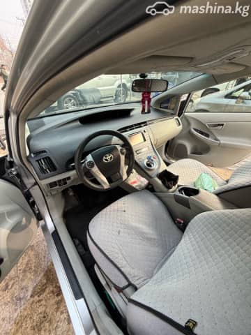 Toyota Prius III Рестайлинг (XW30) 1.8hyb AT