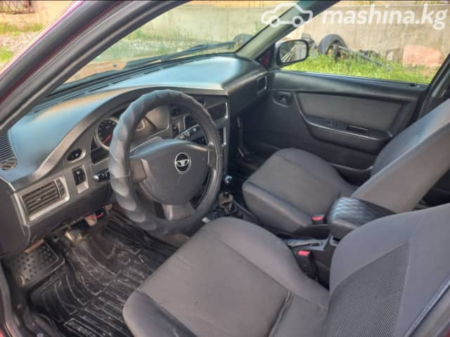 Daewoo Nexia I Рестайлинг 1.5 MT