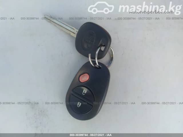 Toyota Sequoia II 4.7 AT 4WD