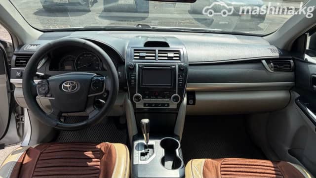 Toyota Camry VII (XV50) 2.5 AT