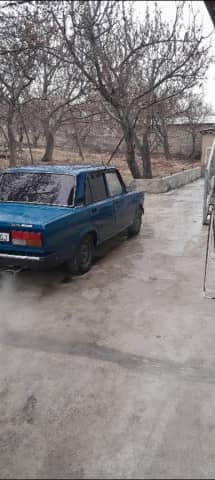 ВАЗ (Lada) 2107 21074-20 1.6 MT