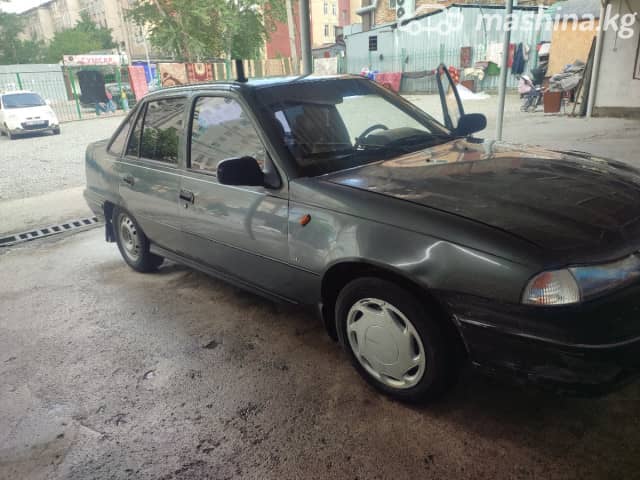 Daewoo Nexia I 1.5 MT