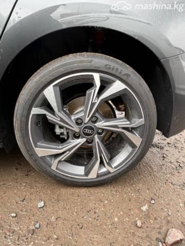Audi Q3 II (F3) 35 TFSI 1.5 AMT