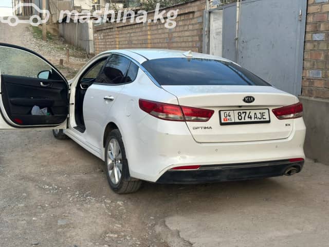 Kia K5 II 2.4 AT