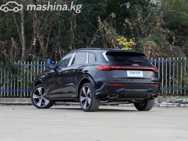 Audi Q5 III 40 TFSI 2.0 AMT