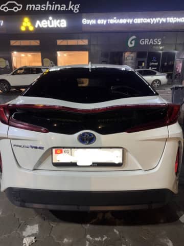 Toyota Prius IV Рестайлинг (XW50) 1.8hyb AT