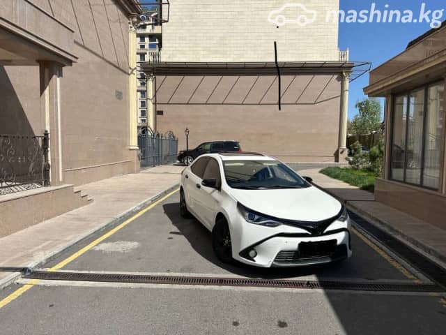 Toyota Corolla XI (E160, E170) Рестайлинг 2 Axio 1.5hyb CVT
