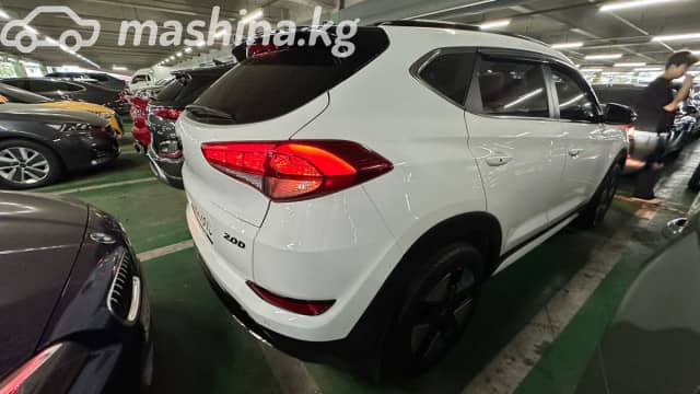 Hyundai Tucson III Рестайлинг 2.0d AT