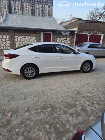 Hyundai Avante VI Рестайлинг 1.6 AMT