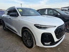 Audi Q5 III 40 TFSI 2.0 AMT 4WD
