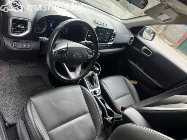 Hyundai Venue I 1.6 AT