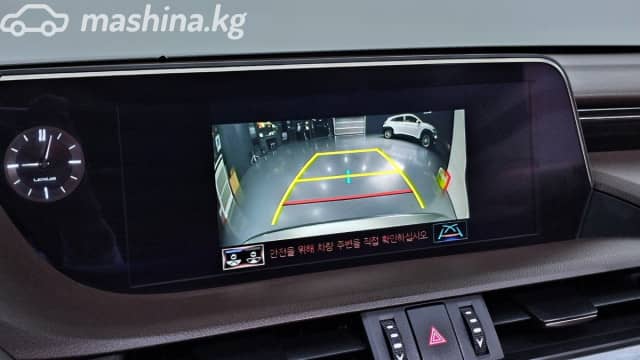 Lexus ES VII 300h 2.5hyb CVT