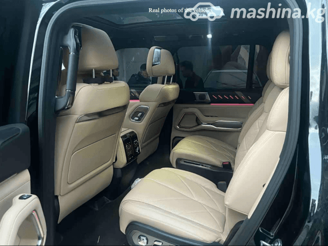 BYD FangChengBao Leopard 8 2.0hyb AT 4WD