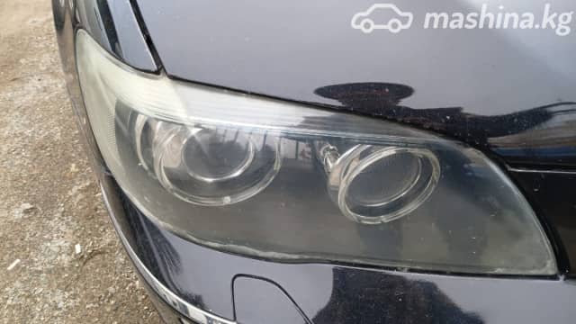 BMW 7 серии III (E38) Рестайлинг 740Li 4.4 AT