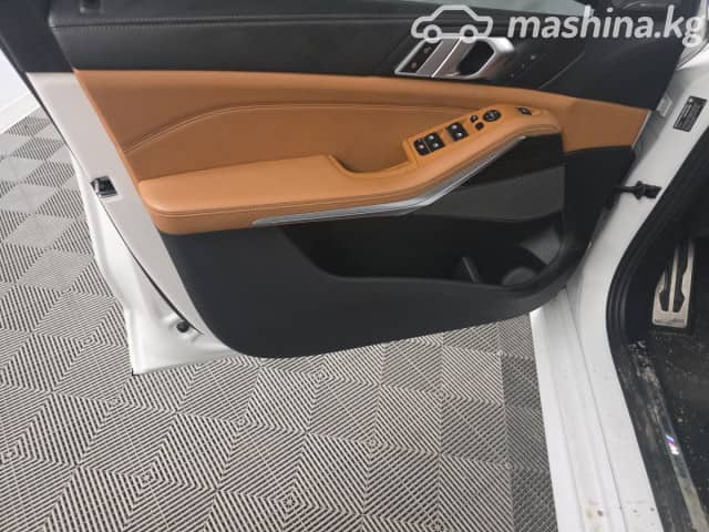 BMW X5 IV (G05/G18) Рестайлинг 40i 3.0 AT 4WD