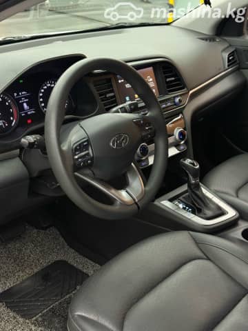 Hyundai Avante VI Рестайлинг 1.6 CVT