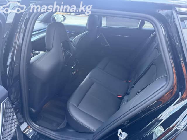 BMW M5 VII (G90) 4.4hyb AT 4WD