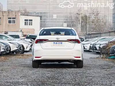 Toyota Corolla XI (E160, E170) Рестайлинг 2 Axio 1.5 CVT