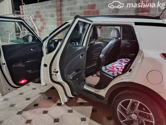 SsangYong Tivoli I Рестайлинг 1.5 AT