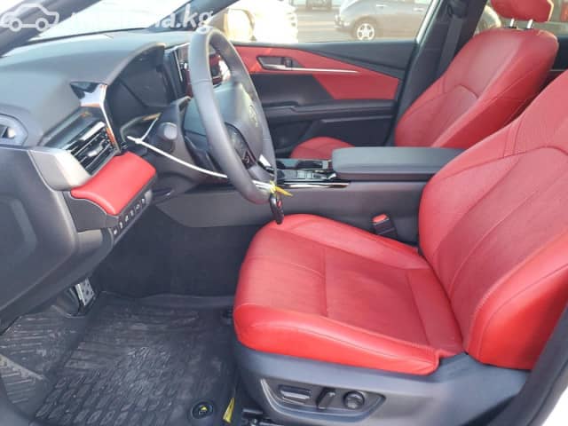 Toyota Camry IX (XV80) 2.5hyb CVT 4WD