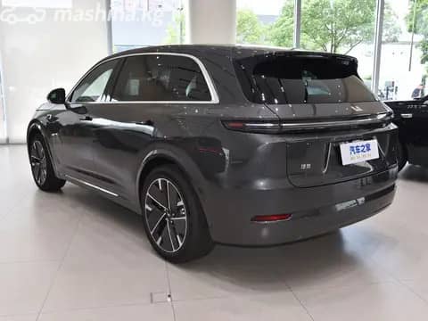 LiXiang L7 Рестайлинг 1.5hyb AT 4WD