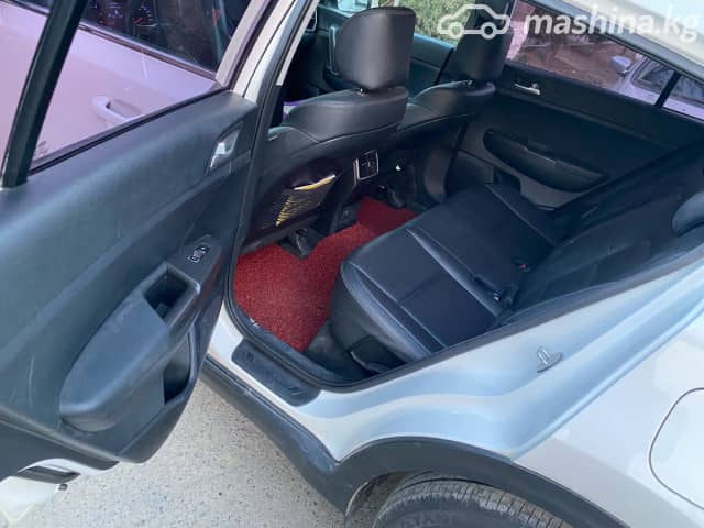 Kia Sportage IV Рестайлинг 2.0d AT