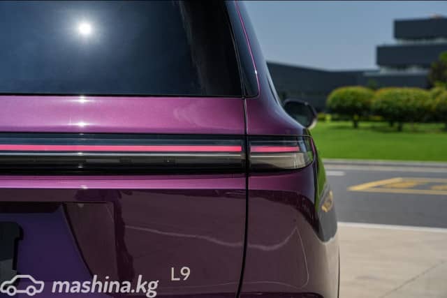 LiXiang L9 Max 1.5hyb AT 4WD
