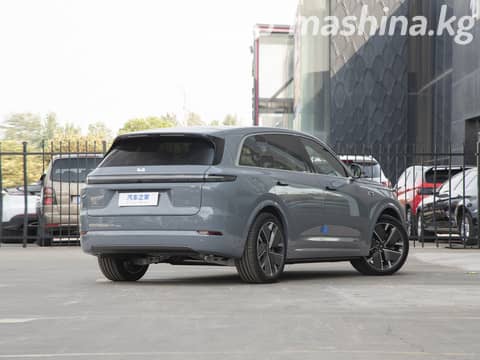LiXiang L7 Рестайлинг 1.5hyb AT 4WD