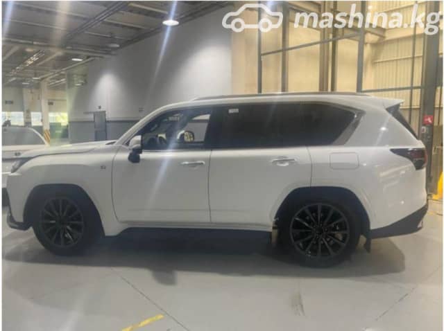 Lexus LX IV 700h 3.5hyb AT 4WD