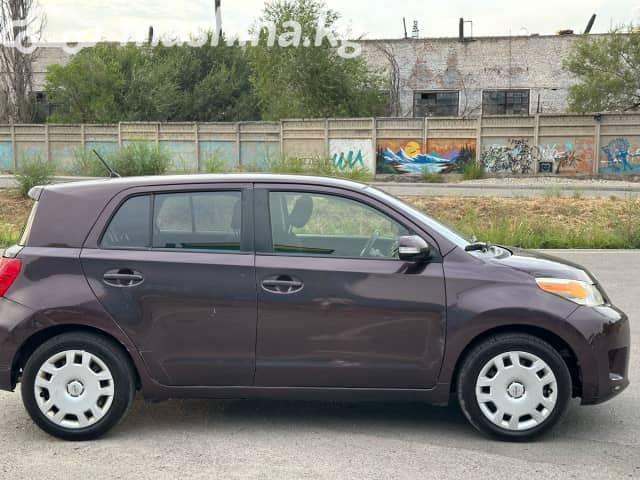Scion xD 1.8 AT
