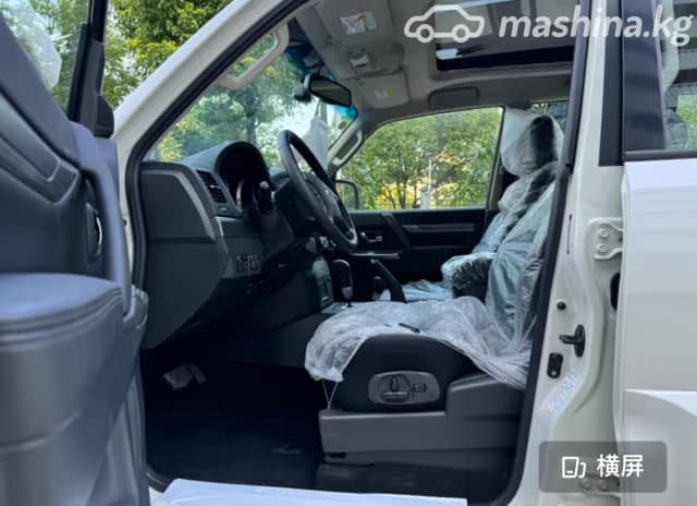 Mitsubishi Pajero IV Рестайлинг 2 3.0 AT 4WD
