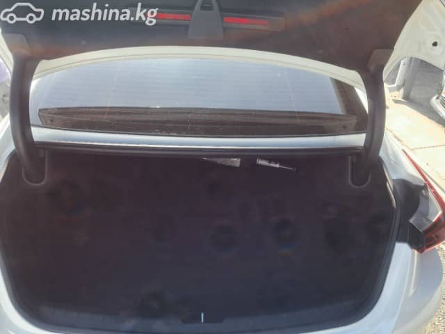 Kia K8 3.5 AT