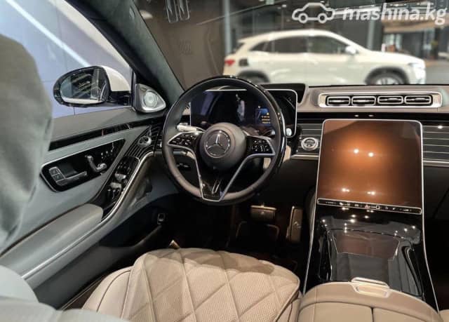 Mercedes-Benz Maybach S-Класс II (Z223) 580 4.0 AT 4WD