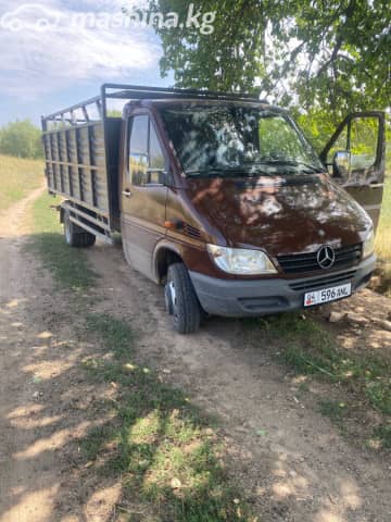 Mercedes-Benz Самосвал (6х2)