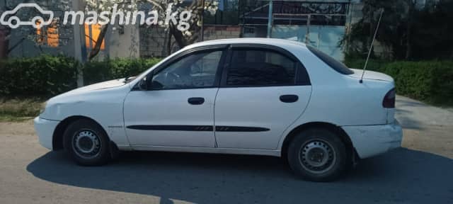 Daewoo Lanos (Sens) 1.5 MT