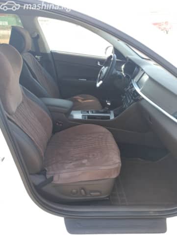 Kia K5 II 2.0hyb AT