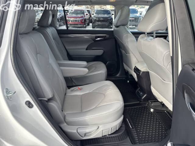 Toyota Highlander IV (U70) 2.5hyb AT 4WD