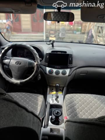 Hyundai Avante IV 1.6 AT