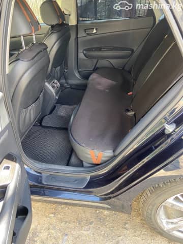 Kia K5 II 2.0 AT